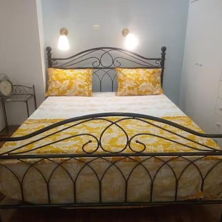 Freatida Apartment Pire Dış mekan fotoğraf