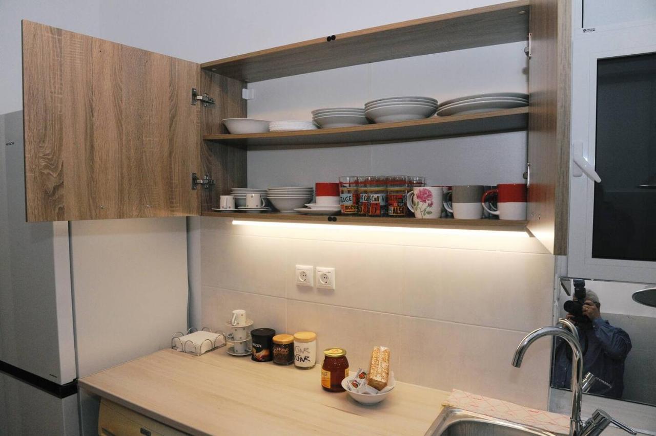 Freatida Apartment Pire Dış mekan fotoğraf