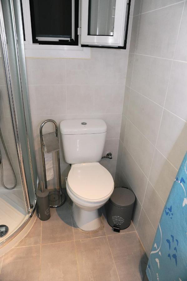 Freatida Apartment Pire Dış mekan fotoğraf